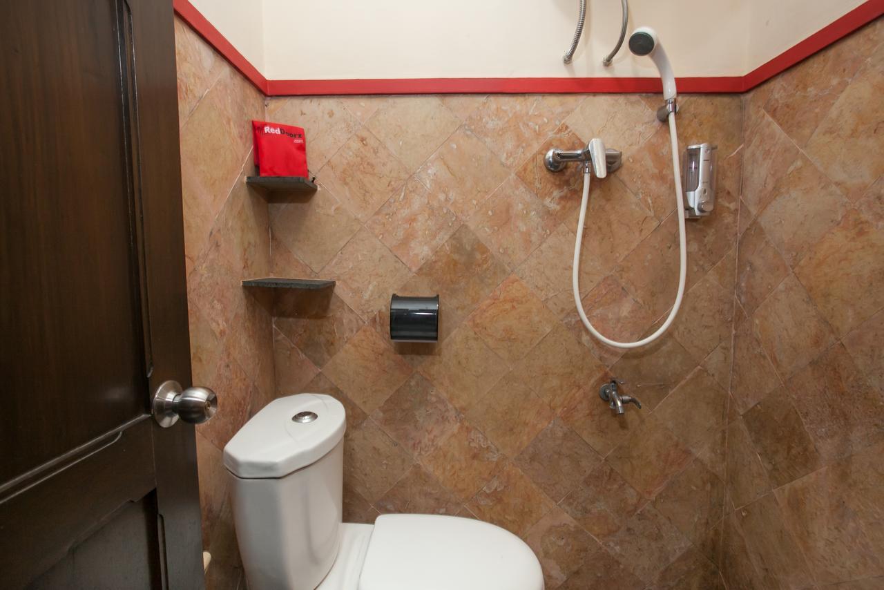 Reddoorz At Omah Wetan Sawojajar Malang Otel Dış mekan fotoğraf