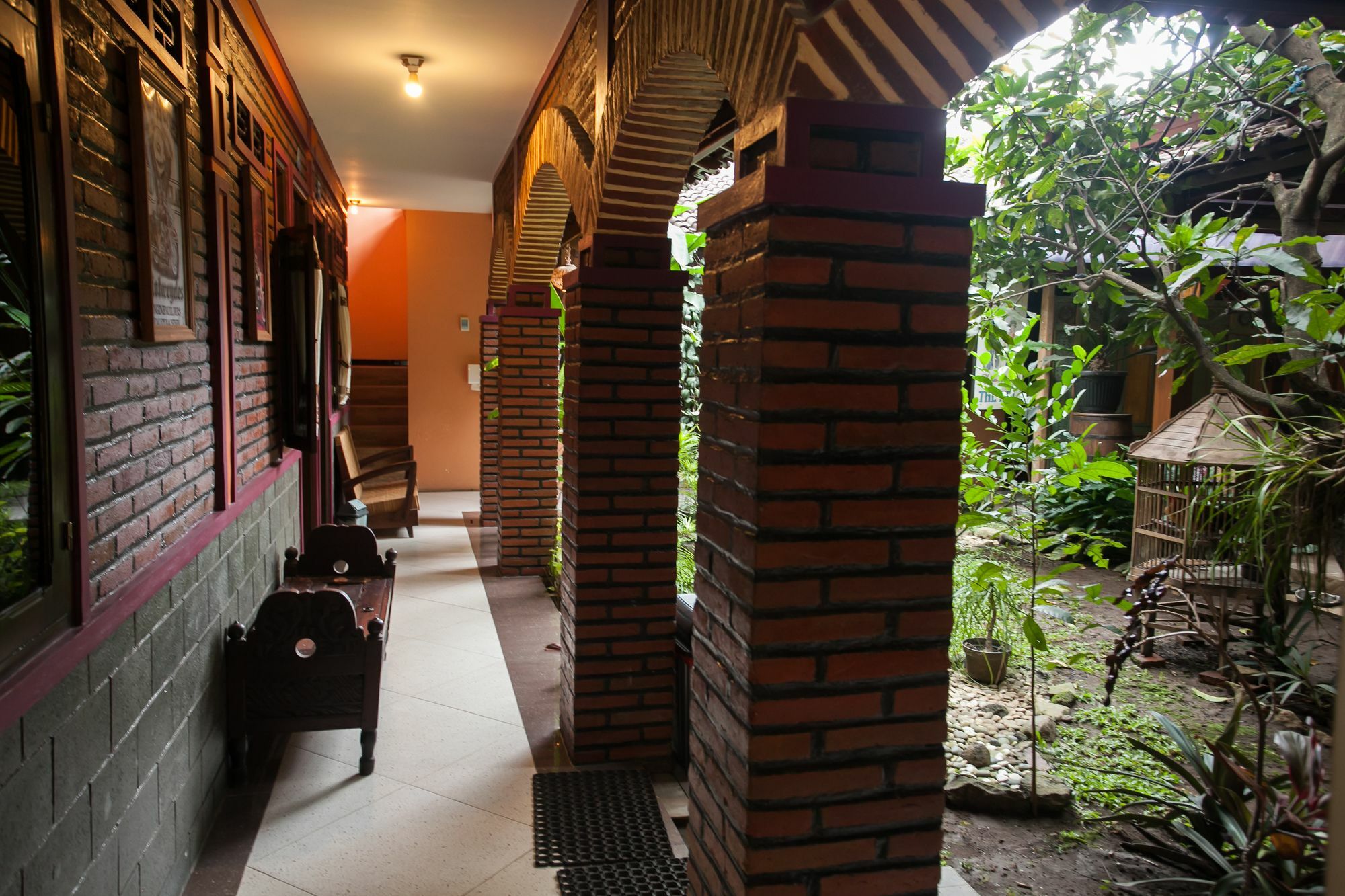 Reddoorz At Omah Wetan Sawojajar Malang Otel Dış mekan fotoğraf
